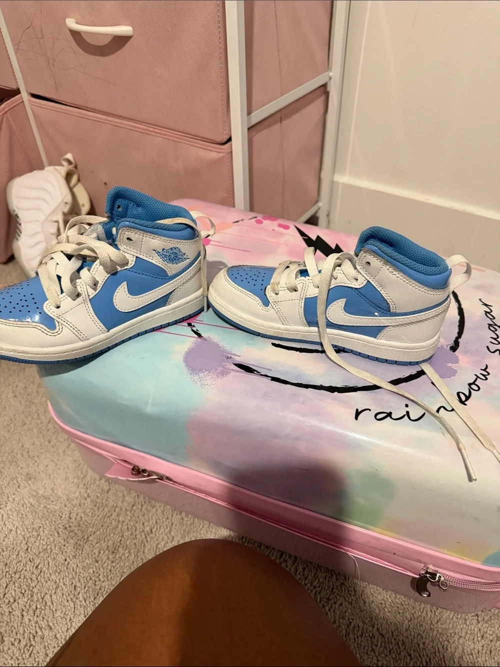 Jordan Kids White and Blue Low-Top Sneakers